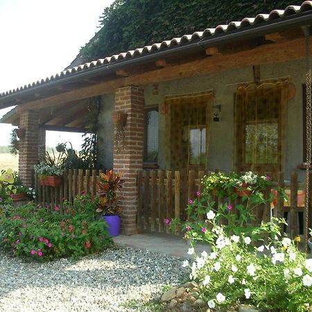 Cascina Beneficio Villa Castelnuovo Bormida Екстериор снимка